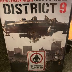 District 9 DVD